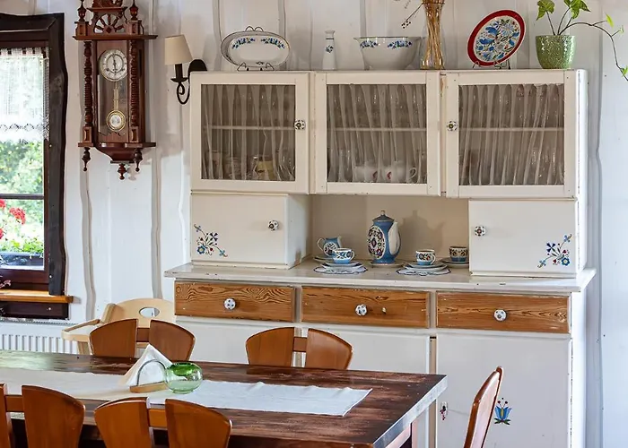 Kaszubski Mlyn شاليه Wierzchucino